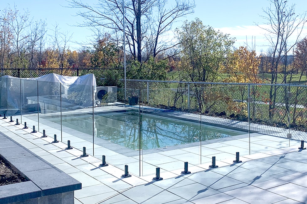 poteau en aluminium de conception de garde-corps en verre de clôture de  balcon terrasse conception piscine clôture